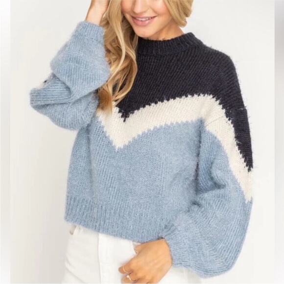 Lush blue white chevron sweater acrylic size small soft cozy - Picture 1 of 12
